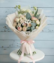 Букет цветов из:  Розы и Лизиантусы #REPLACE_PRED# Боготоле