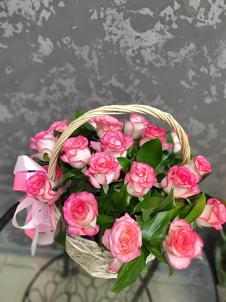 Цветочная композиция из Розы в корзине в Боготоле