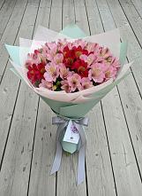 Букет цветов из:  Альстромерии в Боготоле