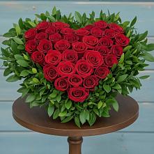 Цветочная композиция из Розы в виде сердца в Боготоле