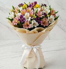 Букет цветов из:  Альстромерии в Боготоле