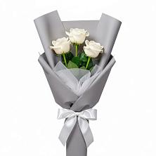 Букет 3 белые розы в Боготоле