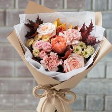 Букет цветов из:  Гвоздики, Хризантемы и Розы в Боготоле