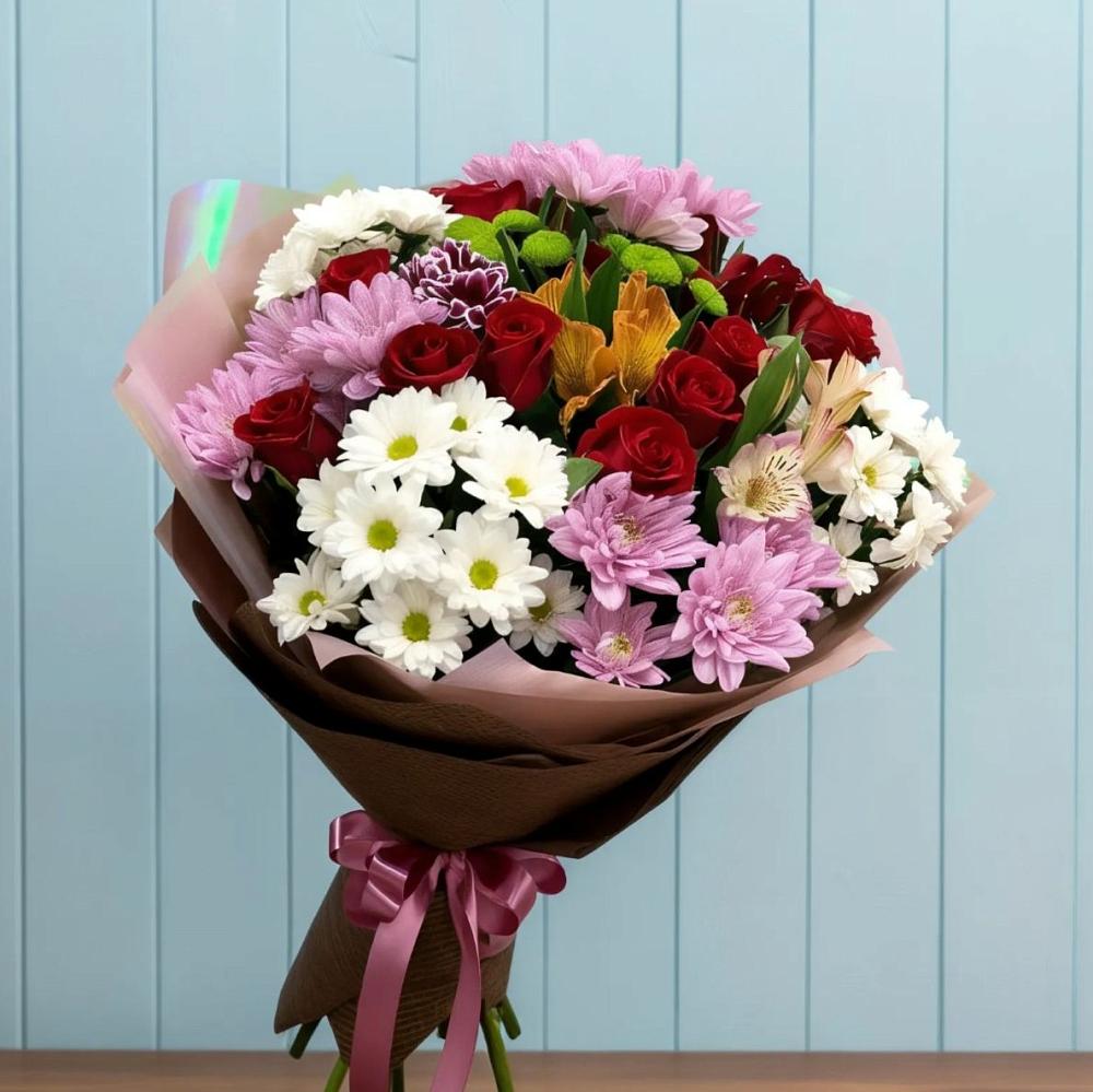 Букет цветов из: Розы, Хризантемы и Альстромерии в Боготоле