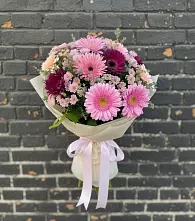 Букет цветов из:  Герберы и Хризантемы в Боготоле