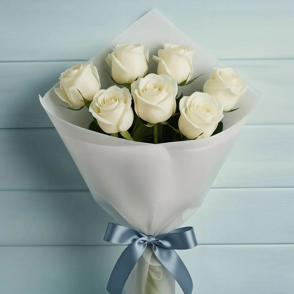 Букет 7 Белых роз Эдлесс Лав в Боготоле