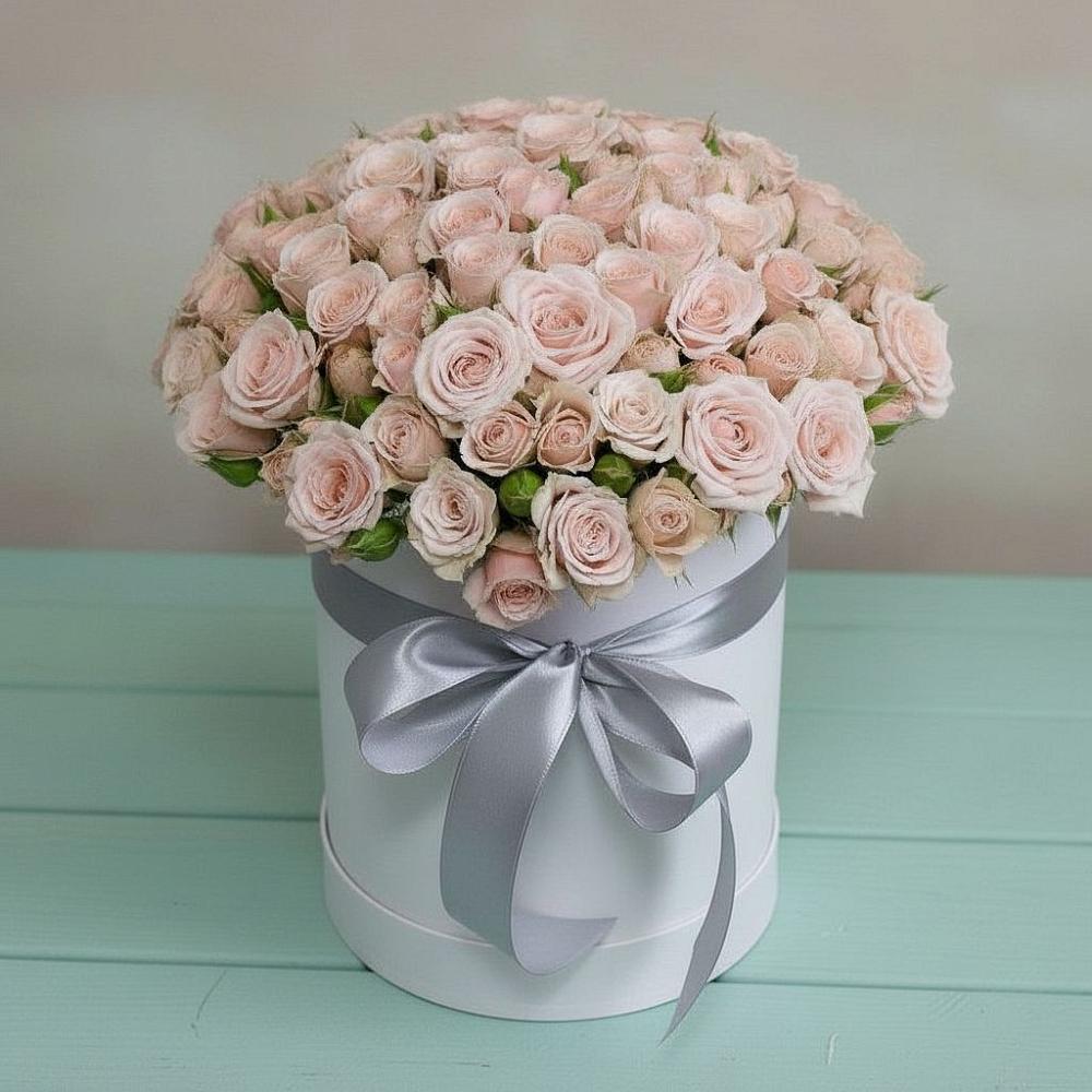 Цветочная композиция из Розы в шляпной коробке в Боготоле